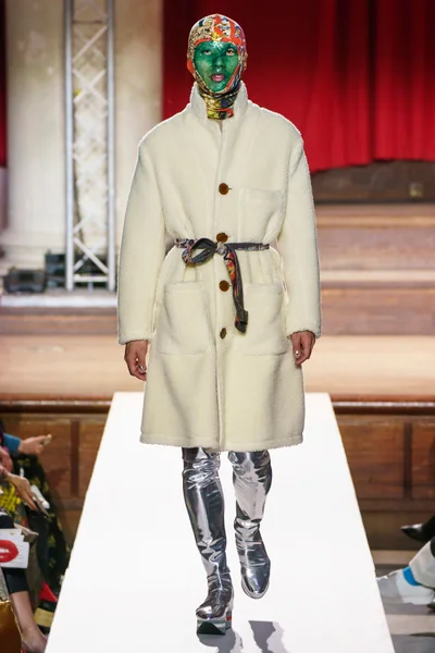 Look 34